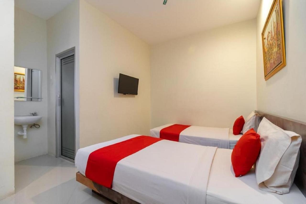 Hotel Domino Παλεμπάνγκ Εξωτερικό φωτογραφία