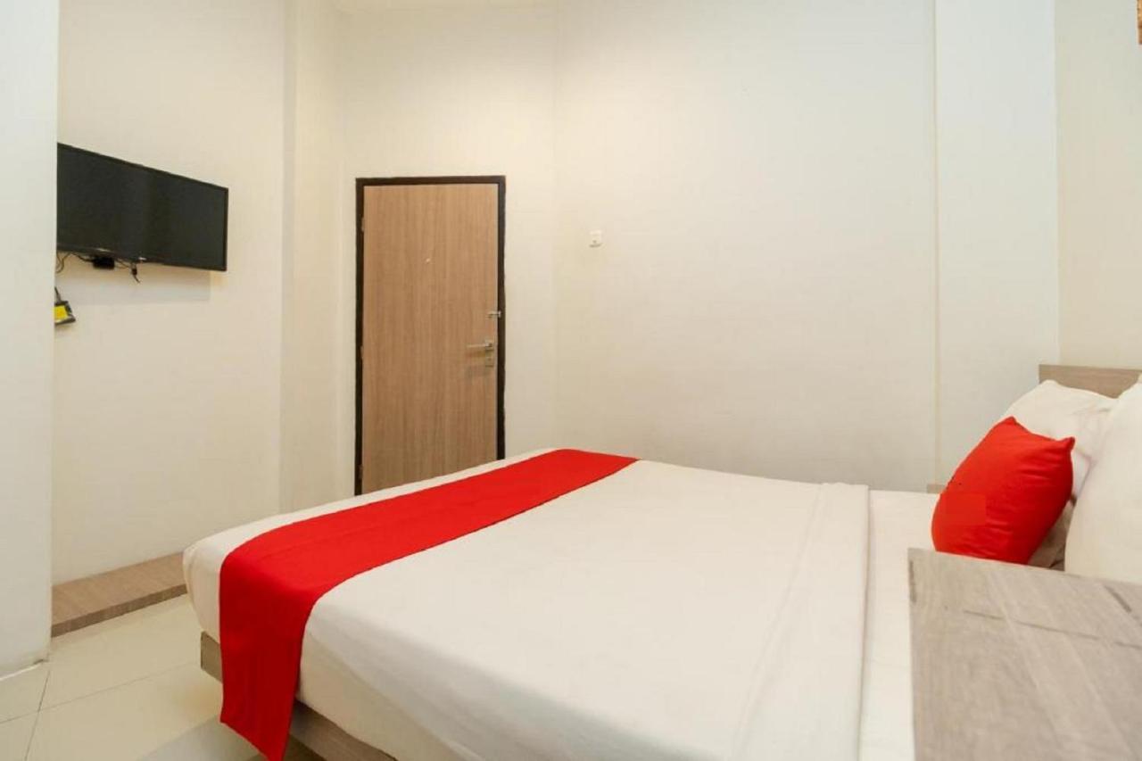 Hotel Domino Παλεμπάνγκ Εξωτερικό φωτογραφία