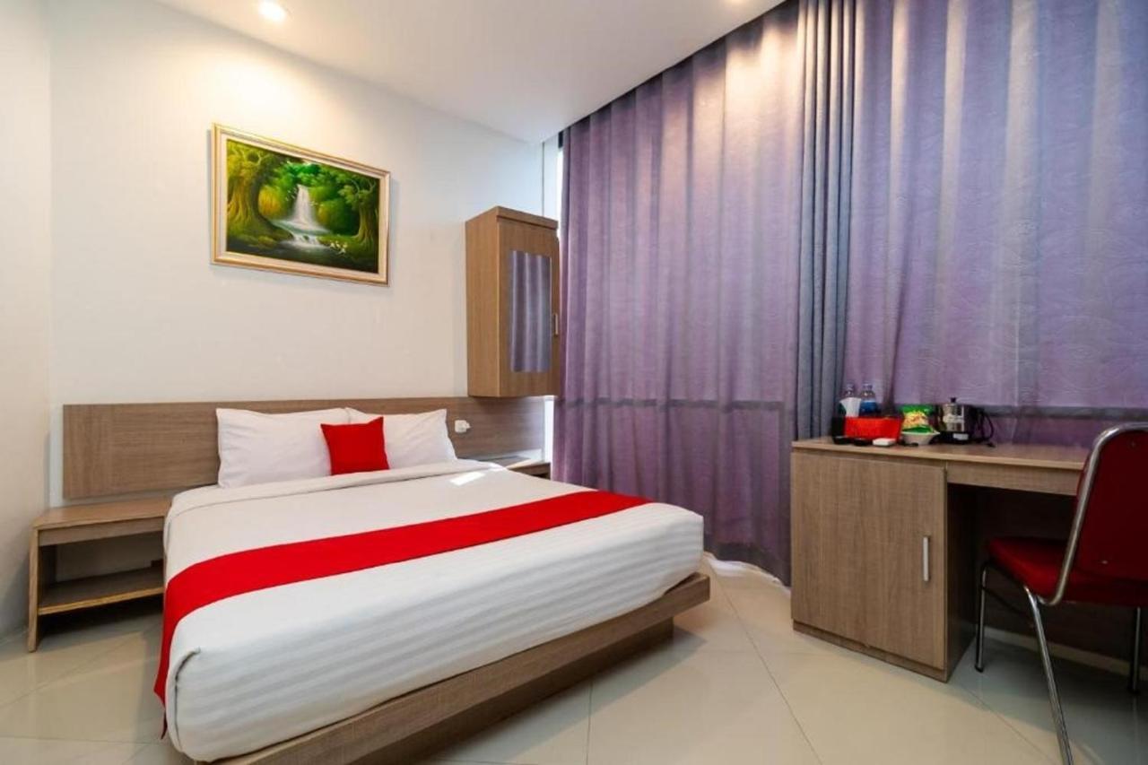 Hotel Domino Παλεμπάνγκ Εξωτερικό φωτογραφία